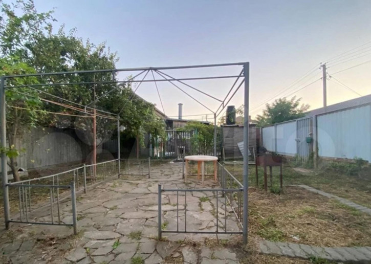 Коттедж/дом Революционная улица, 789