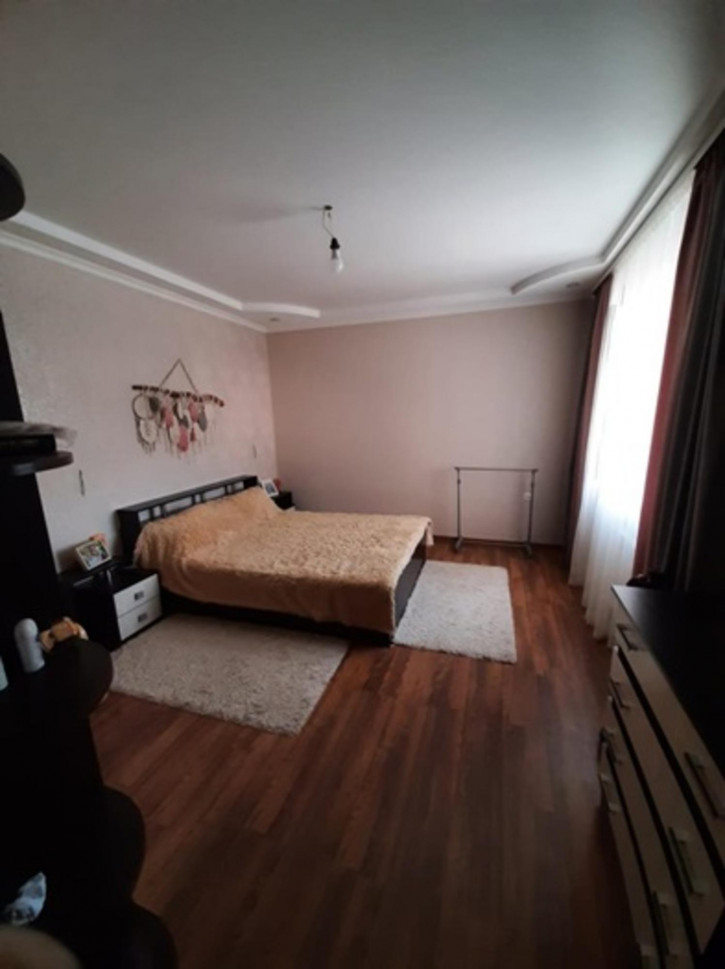 3-комн квартира Залесье улица, 101