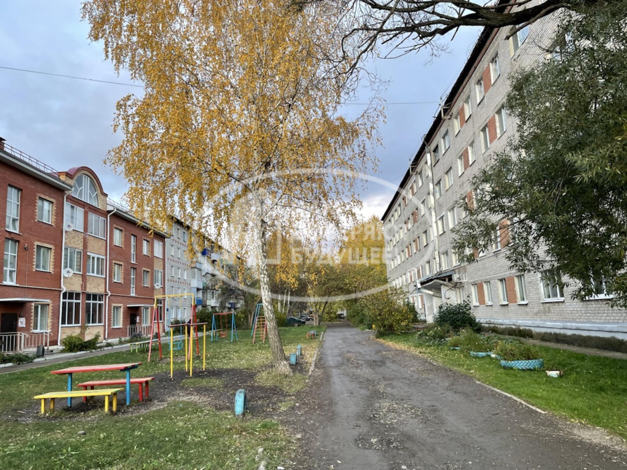 Купить комнату за 1 400 000 рублей на улица Труда, 43А