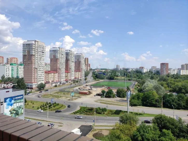 2-комн квартира в новом доме б-р Комарова, 1 к.2