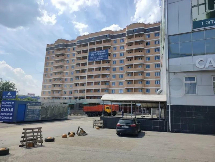 2-комн квартира в новом доме б-р Комарова, 1 к.2