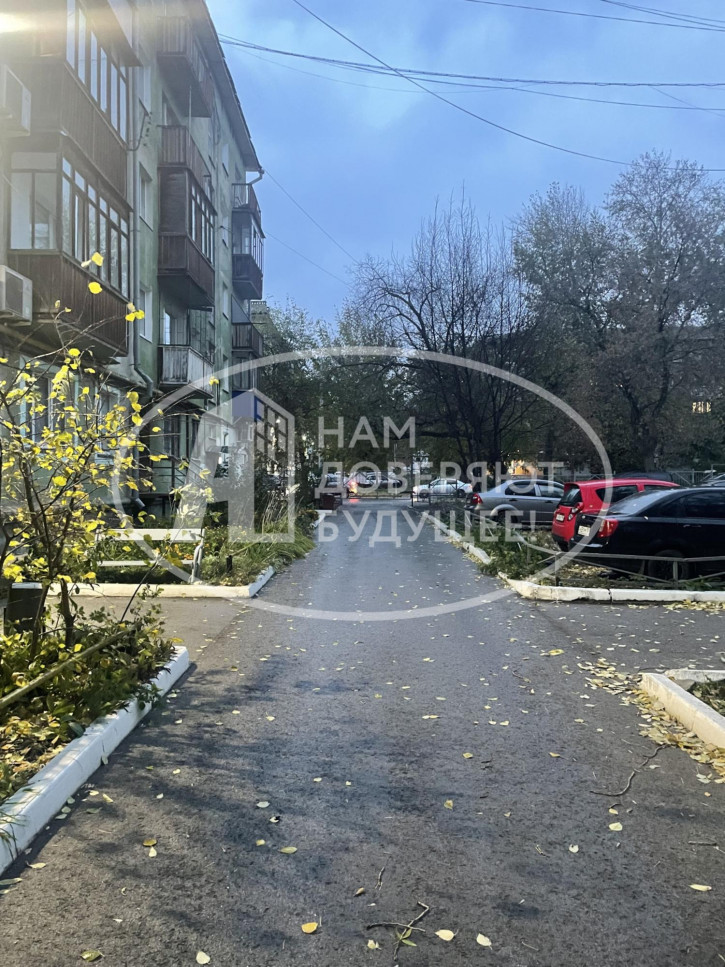 2-комн квартира Петропавловская улица, 70