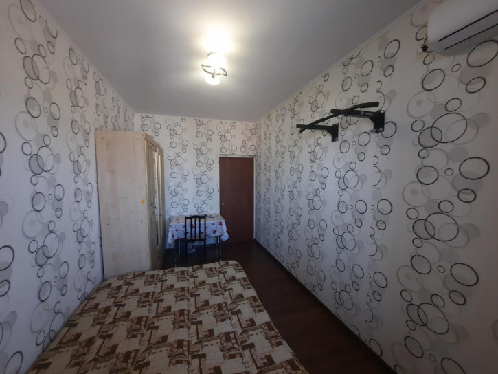 3-комн квартира Таёжная улица, 51
