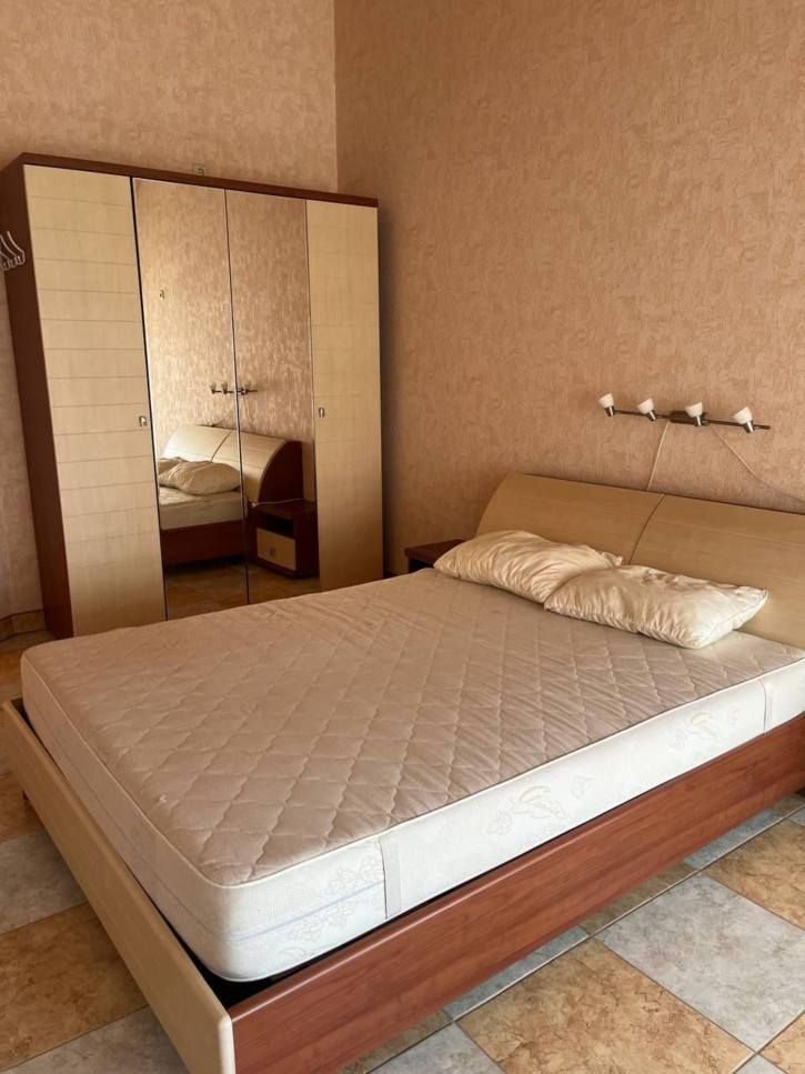 5-комн квартира Таманская улица, 26Б