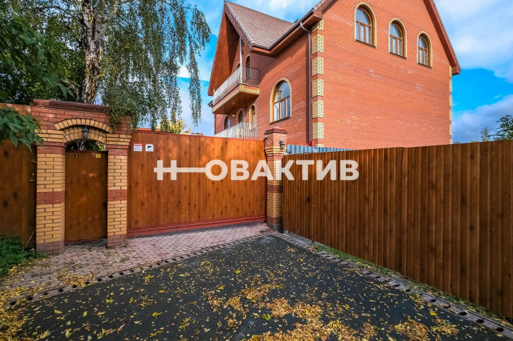 Коттедж/дом 3-й переулок Крупской, 5