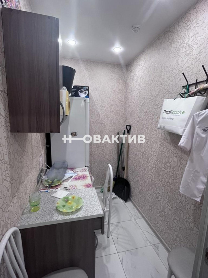 Помещение свободного назначения Плахотного, 80