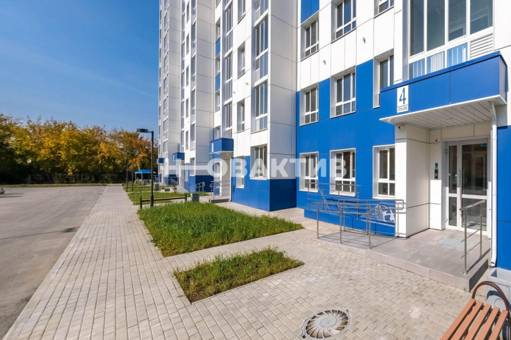2-комн квартира улица Связистов, 13/2