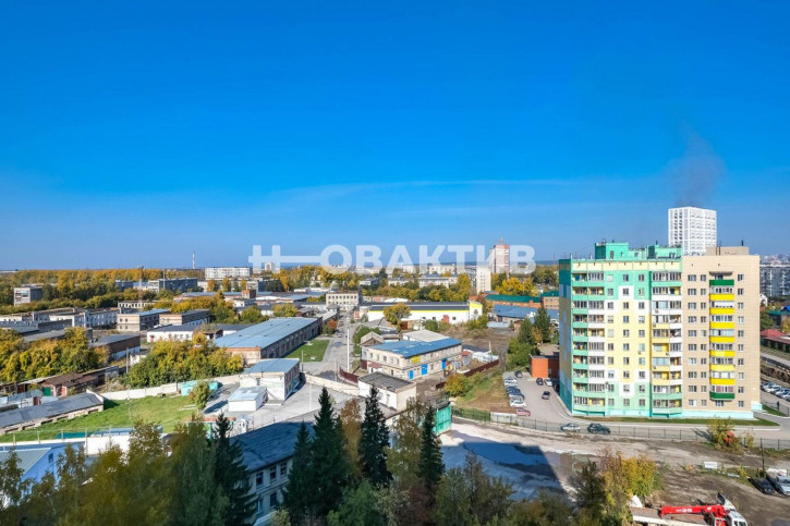 2-комн квартира улица Связистов, 13/2