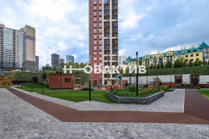 4-комн квартира Шевченко, 19/1