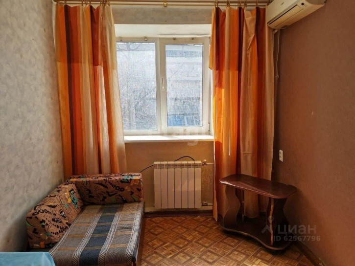 Комната улица 20-летия Октября, 92,  д. 92
