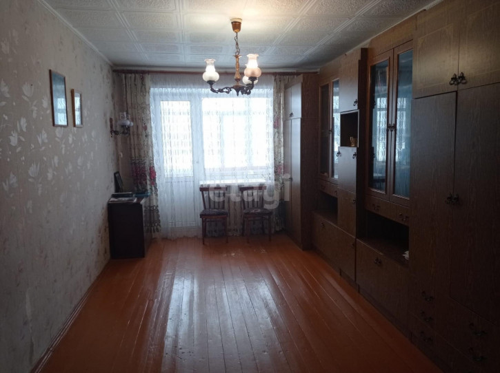 3-комн квартира улица Красное Знамя, 18а