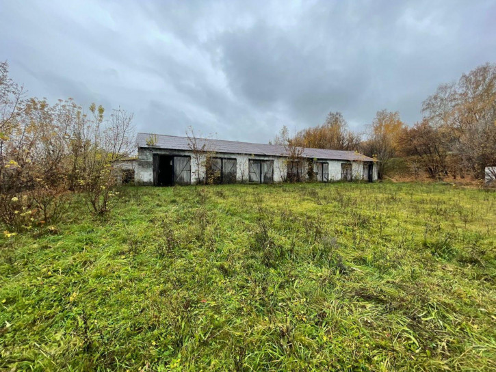 Склад Алтайский район, село Ая, Алтайская улица, 1
