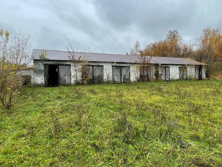 Склад Алтайский район, село Ая, Алтайская улица, 1