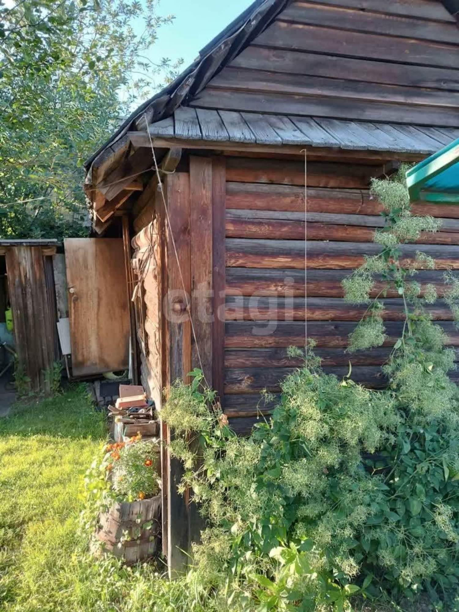 Купить дачу, дом, коттедж за 3 900 000 рублей на Земляничная,