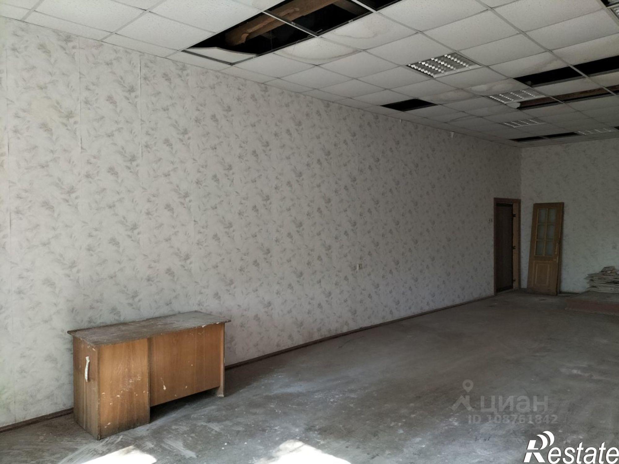 Купить ОСЗ, отдельно стоящее здание за 2 173 280 рублей на улица Адмирала Нахимова, 42А литК