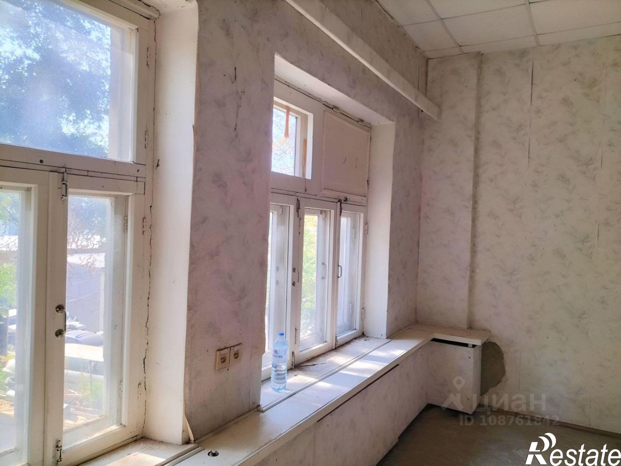 Купить ОСЗ, отдельно стоящее здание за 2 173 280 рублей на улица Адмирала Нахимова, 42А литК