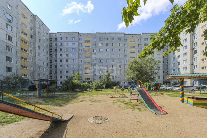 3-комн квартира Крупской, 1