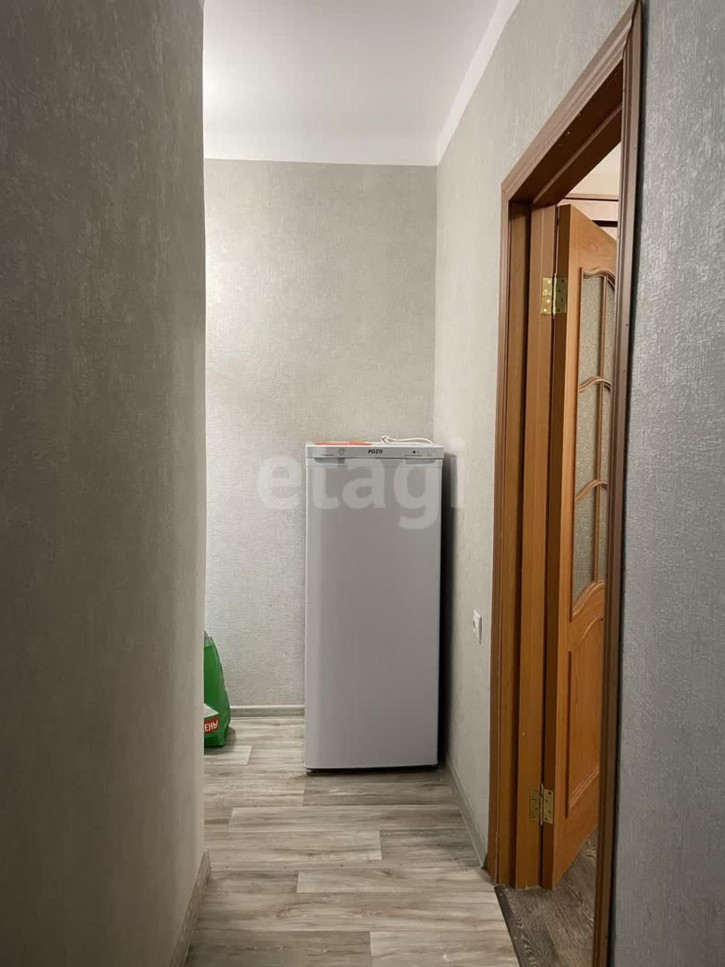 1-комн квартира Мельникайте, 92