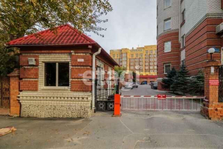 4-комн квартира Максима Горького, 47