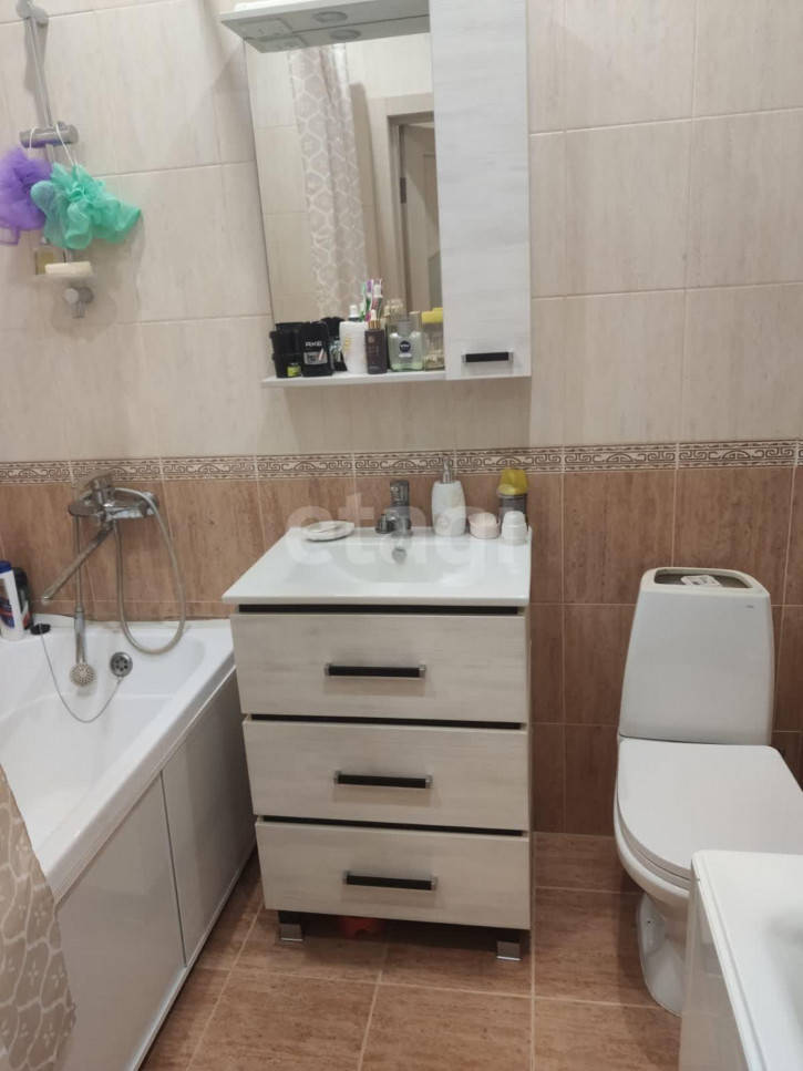 1-комн квартира Газопромысловая, 8