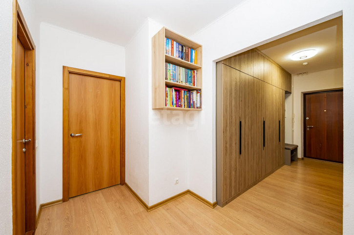3-комн квартира Шаумяна, 87