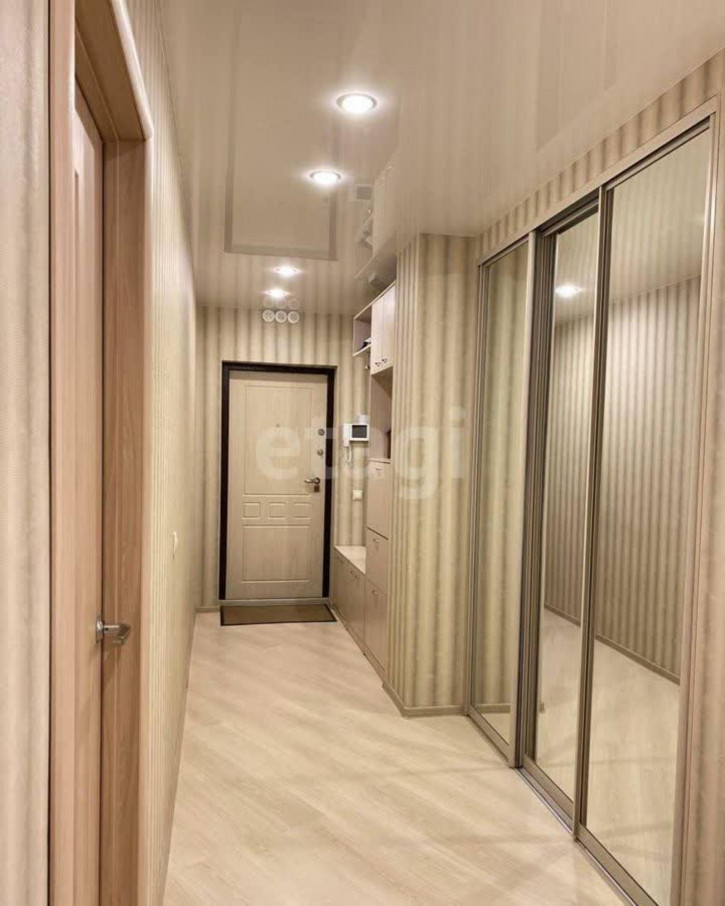 3-комн квартира Вилонова, 22а