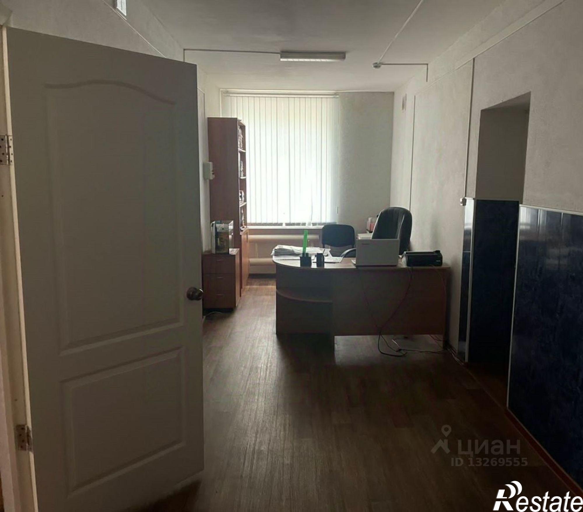 Сдать офис, помещение под офис за 6 400 рублей на улица Карла Либкнехта, 28А