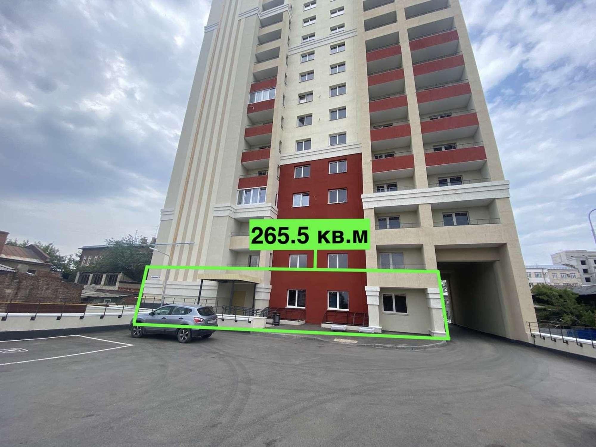 Купить торговое помещение за 34 515 000 рублей на Куйбышева улица, 35