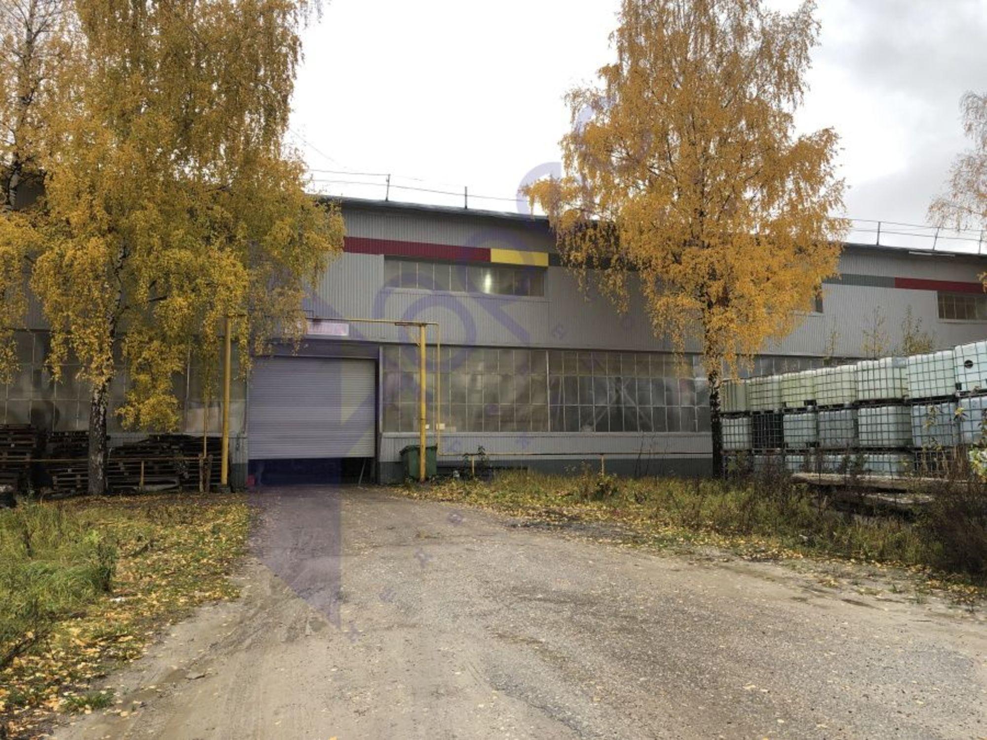 Сдать складское помещение за 300 000 рублей на Восточное ш, 104 ж