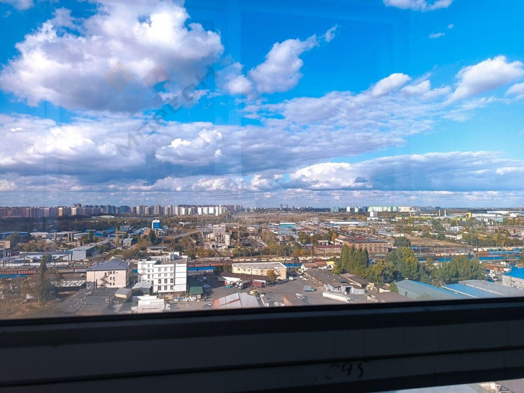 Купить квартиру за 22 000 000 рублей на Уральская ул, 75к1