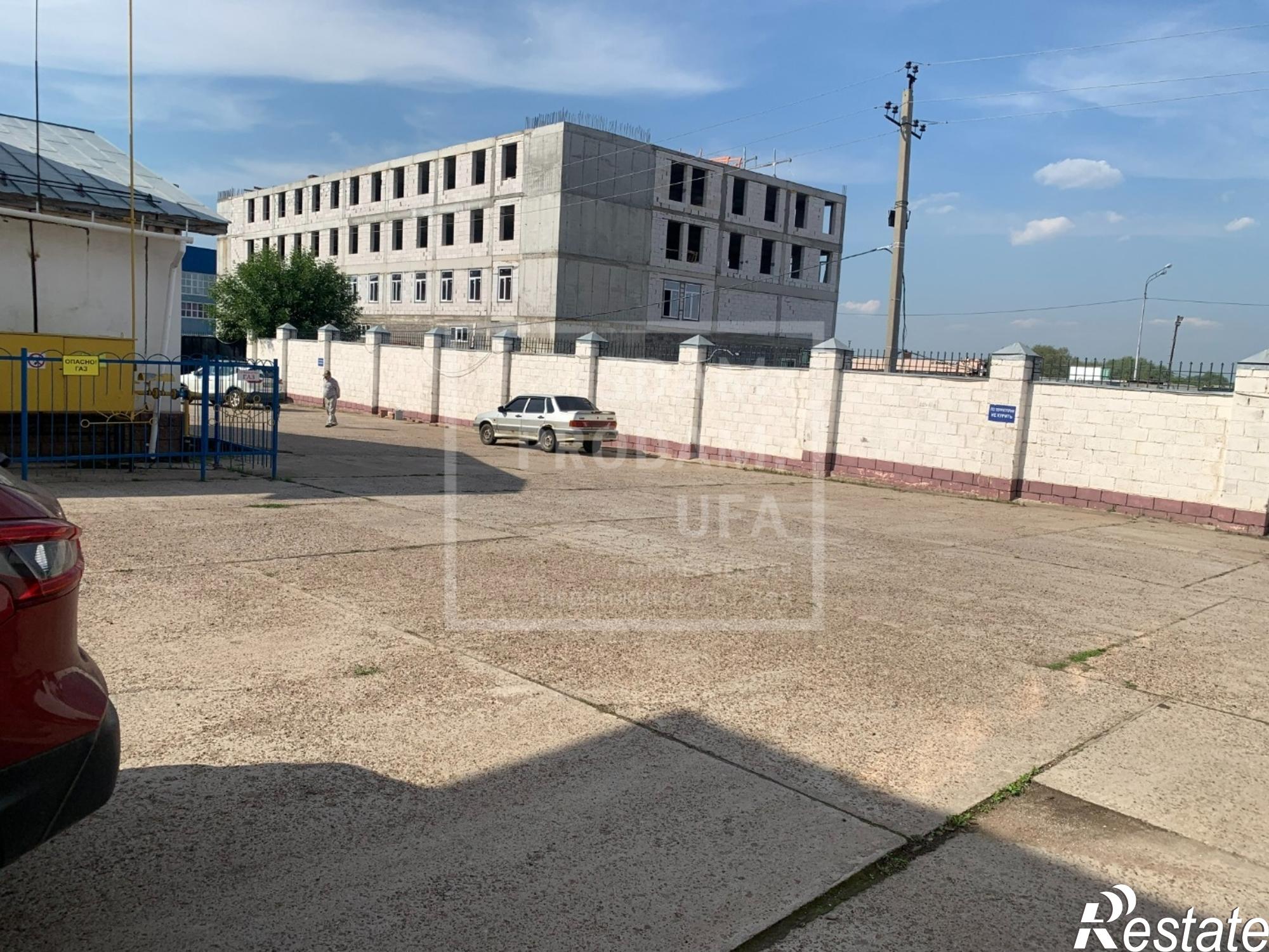 Купить складское помещение за 27 000 000 рублей на Коммунистическая улица, д.20