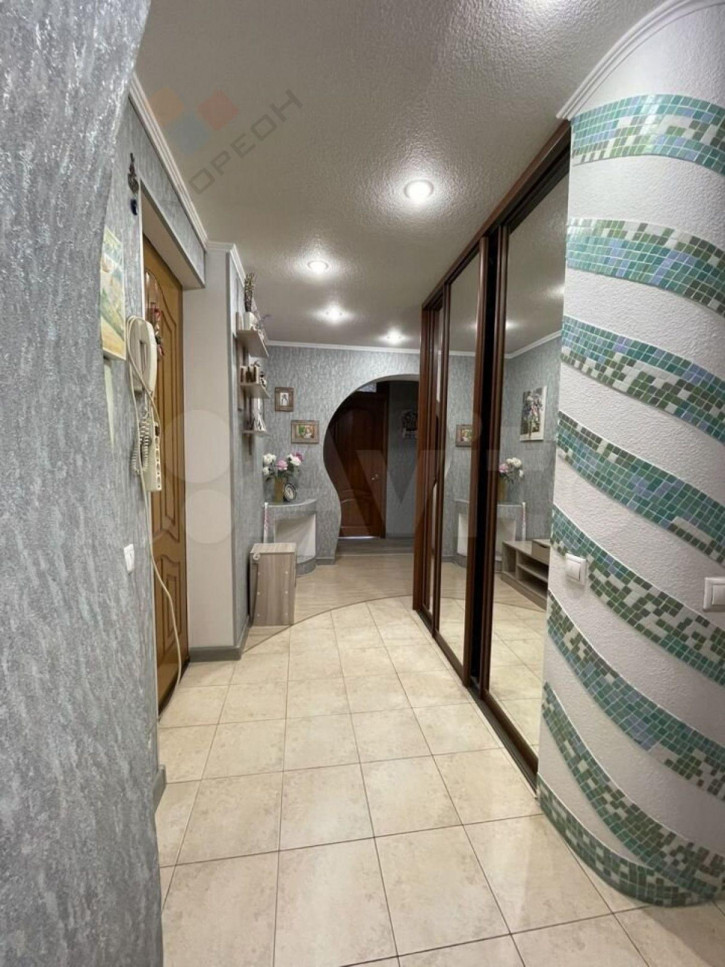 3-комн квартира Приозёрная ул, 13
