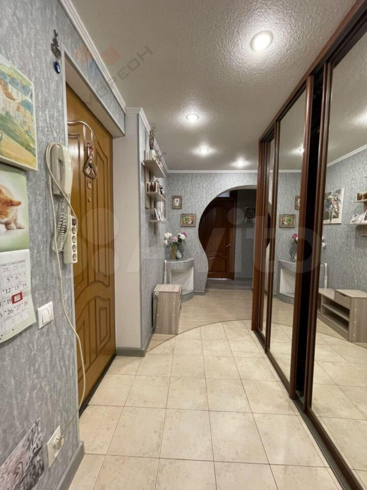 3-комн квартира Приозёрная ул, 13