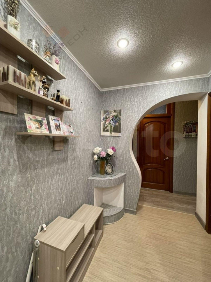 3-комн квартира Приозёрная ул, 13