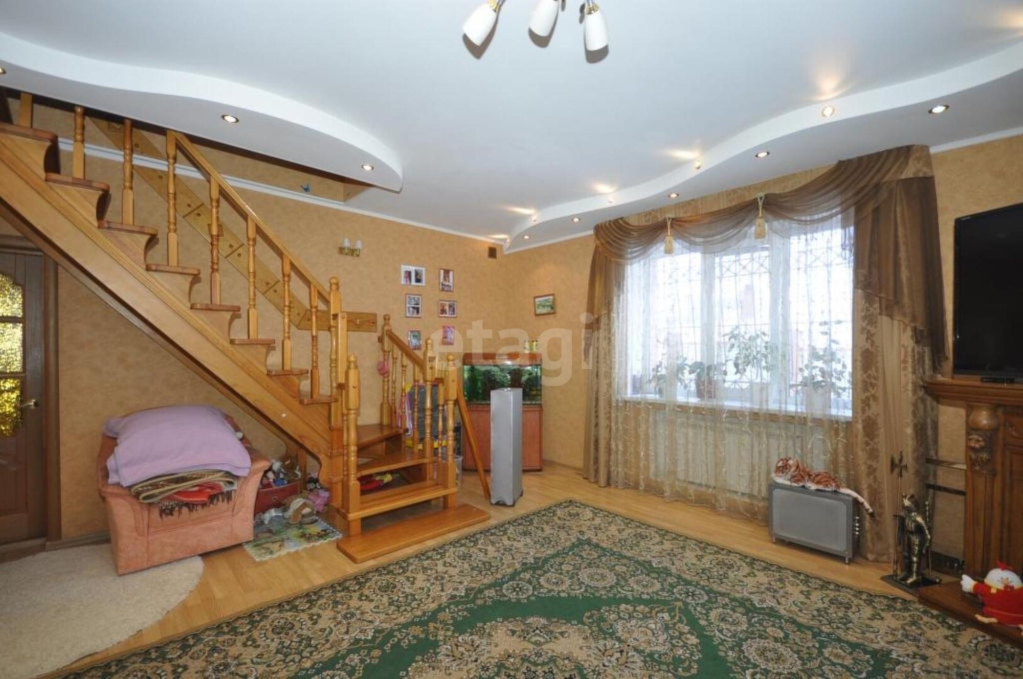 Купить дачу, дом, коттедж за 12 000 000 рублей на 3-й Сиреневый проезд