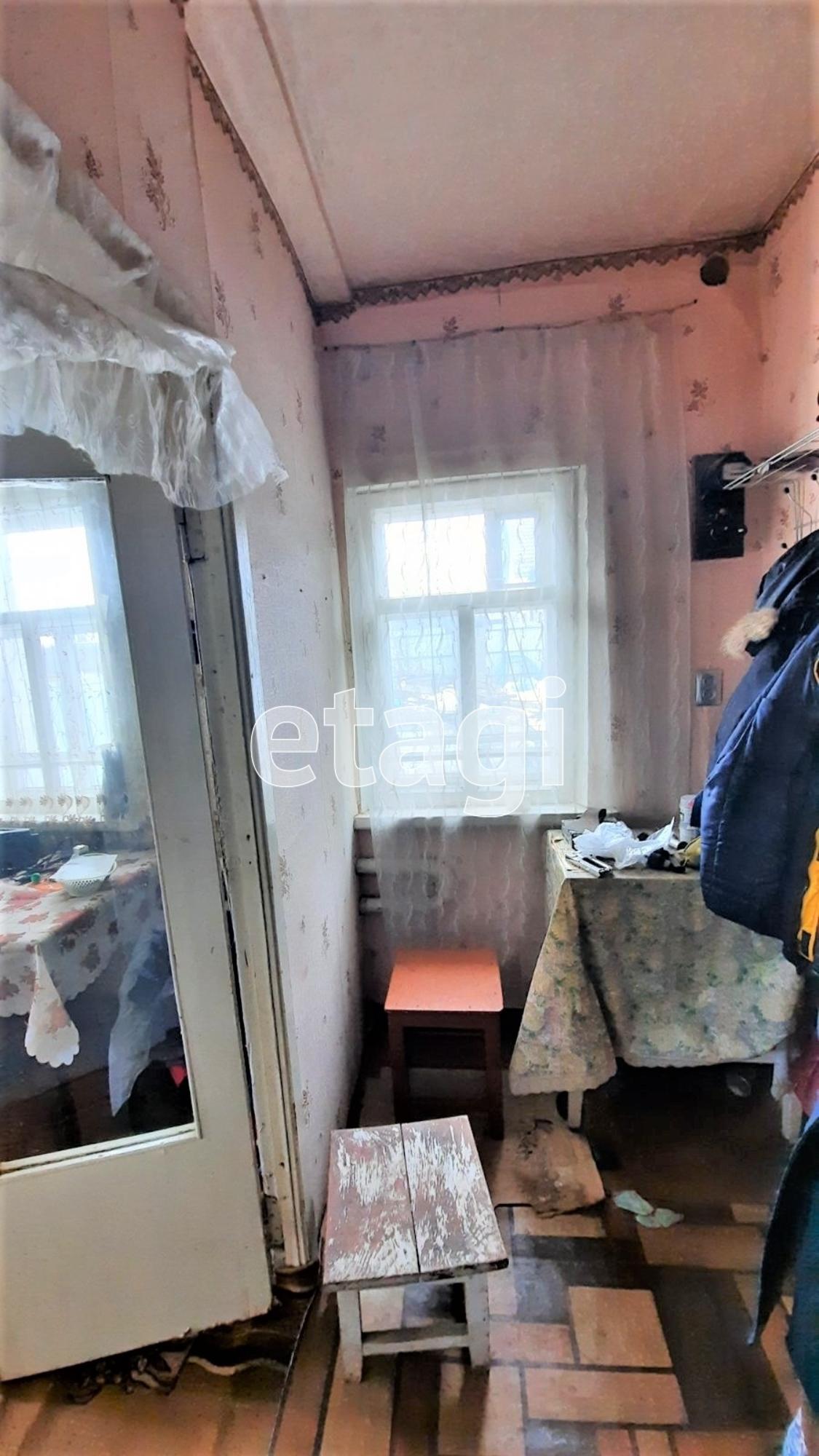 Купить дачу, дом, коттедж за 700 000 рублей на улица 60 лет Октября