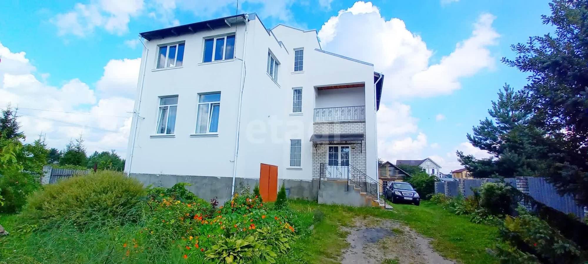 Купить дачу, дом, коттедж за 15 450 000 рублей на Садовая улица