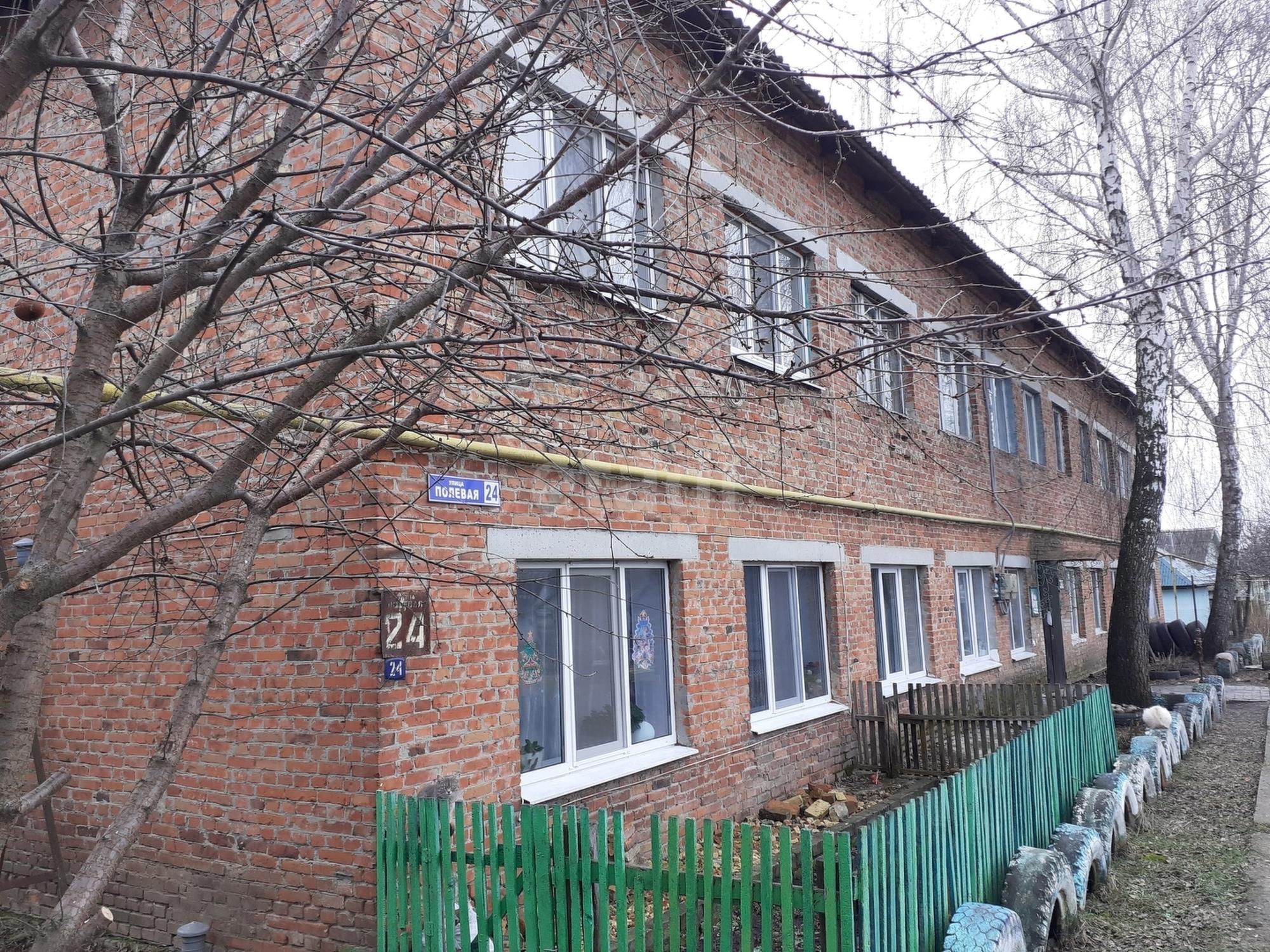 Купить комнату за 330 000 рублей на Полевая улица