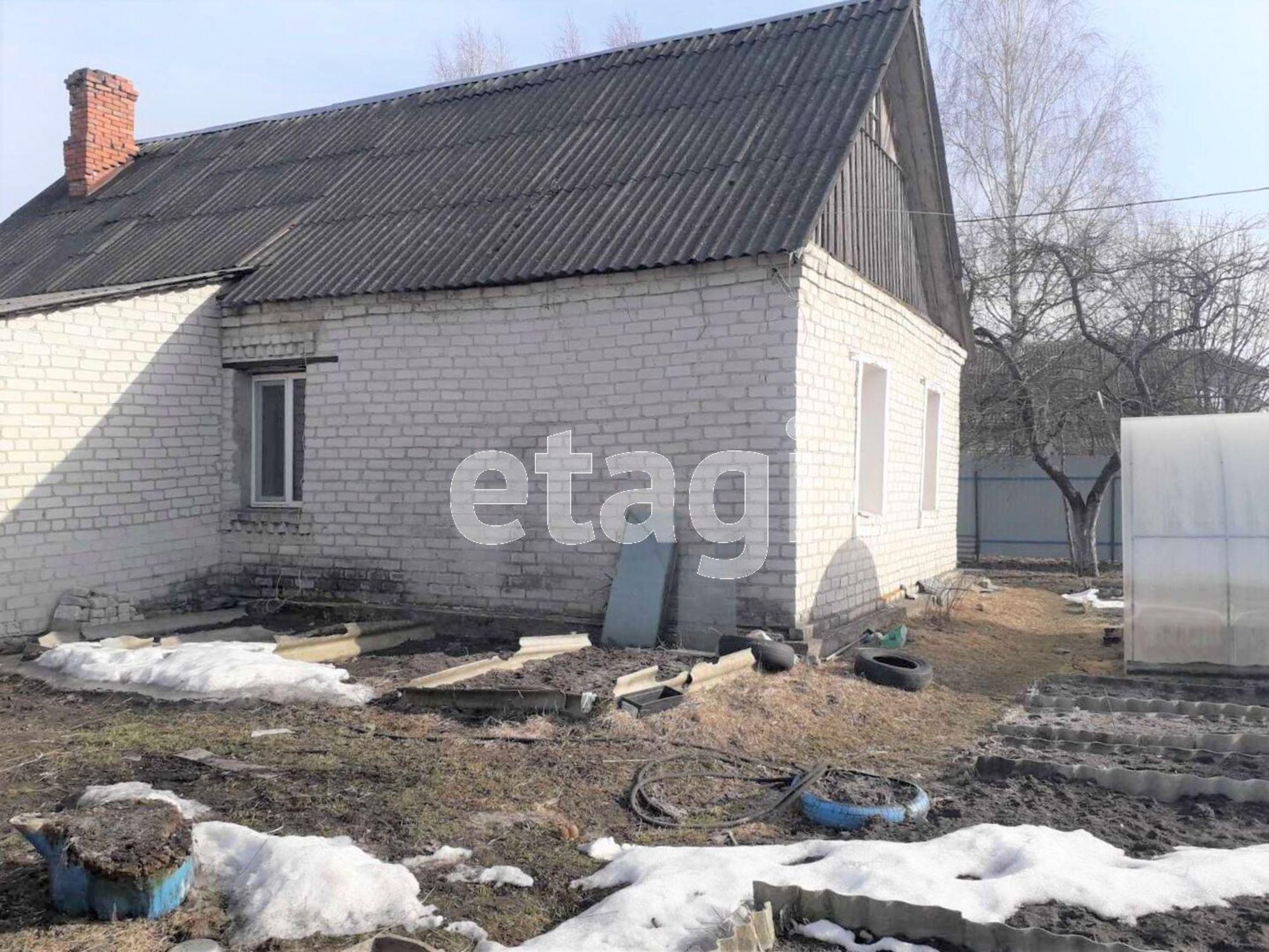 Купить дачу, дом, коттедж за 3 150 000 рублей на Садовая улица