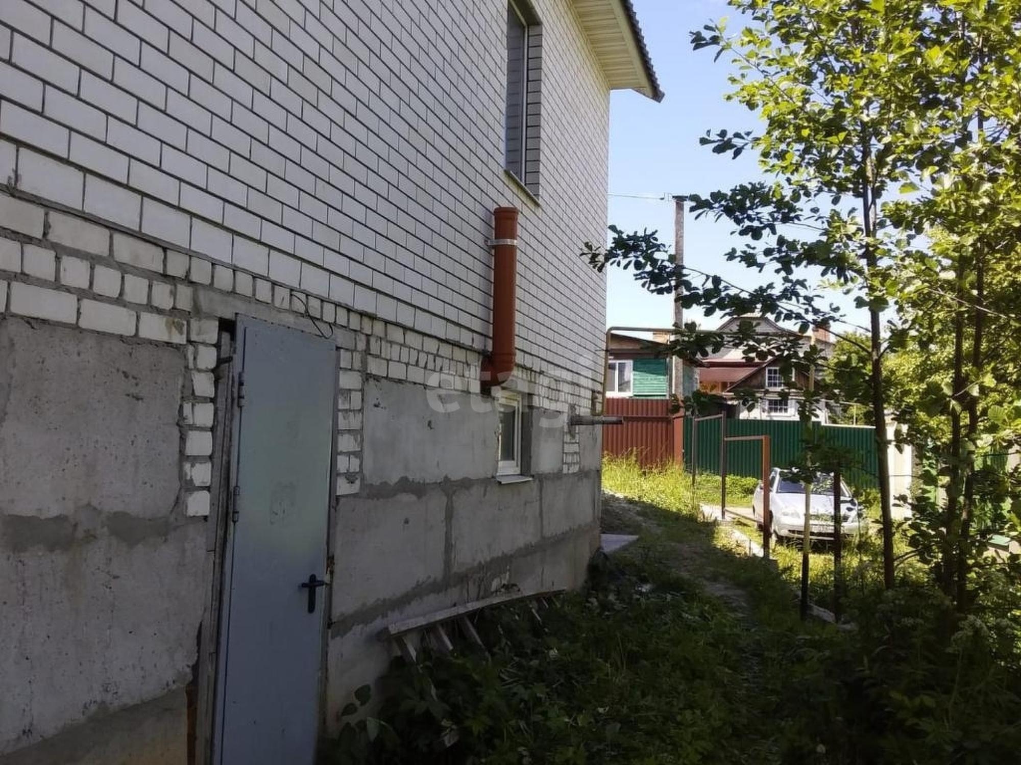 Купить дачу, дом, коттедж за 10 300 000 рублей на улица Куйбышева