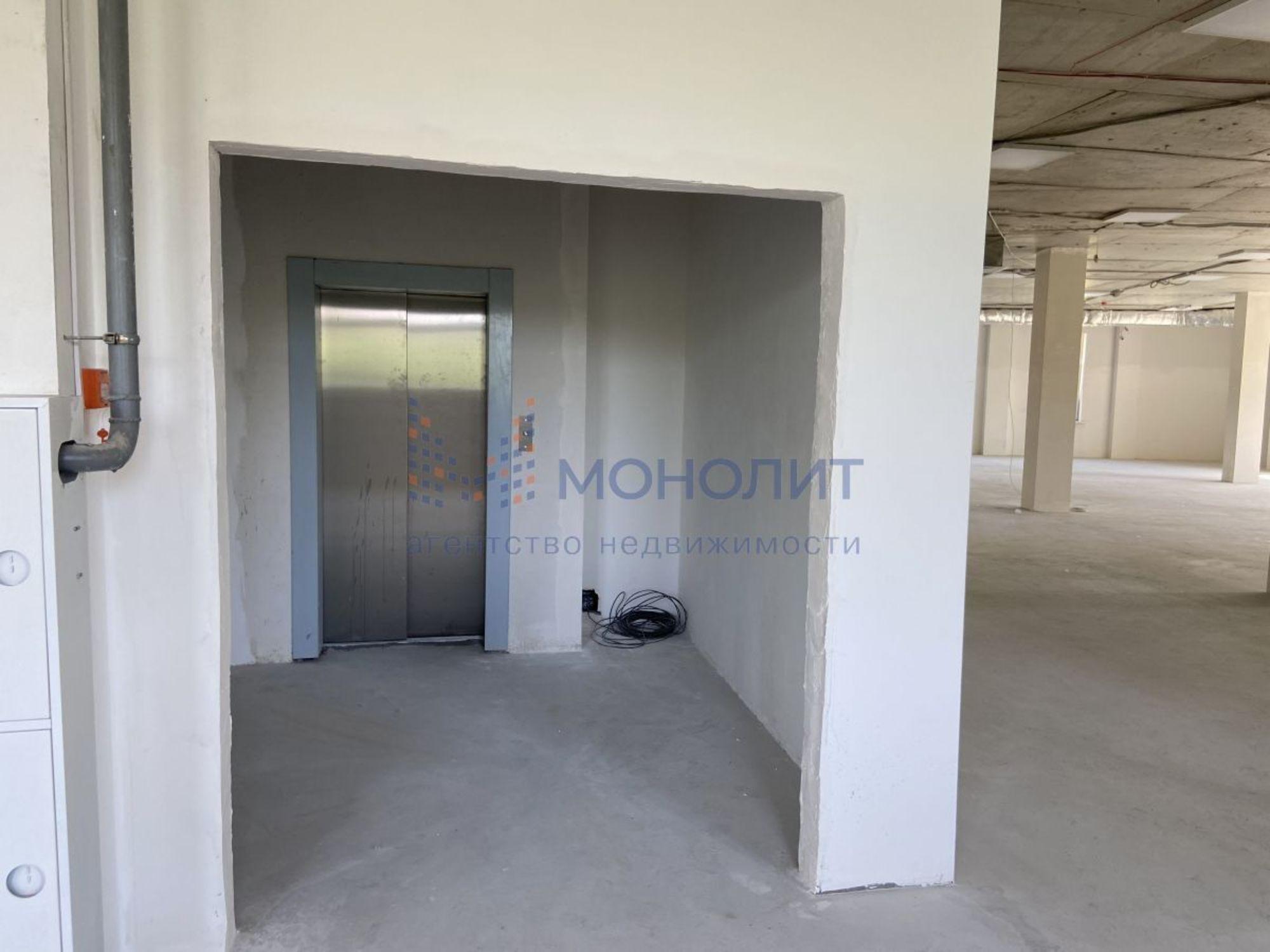 Купить офис, помещение под офис за 411 960 000 рублей на Березовская, 104