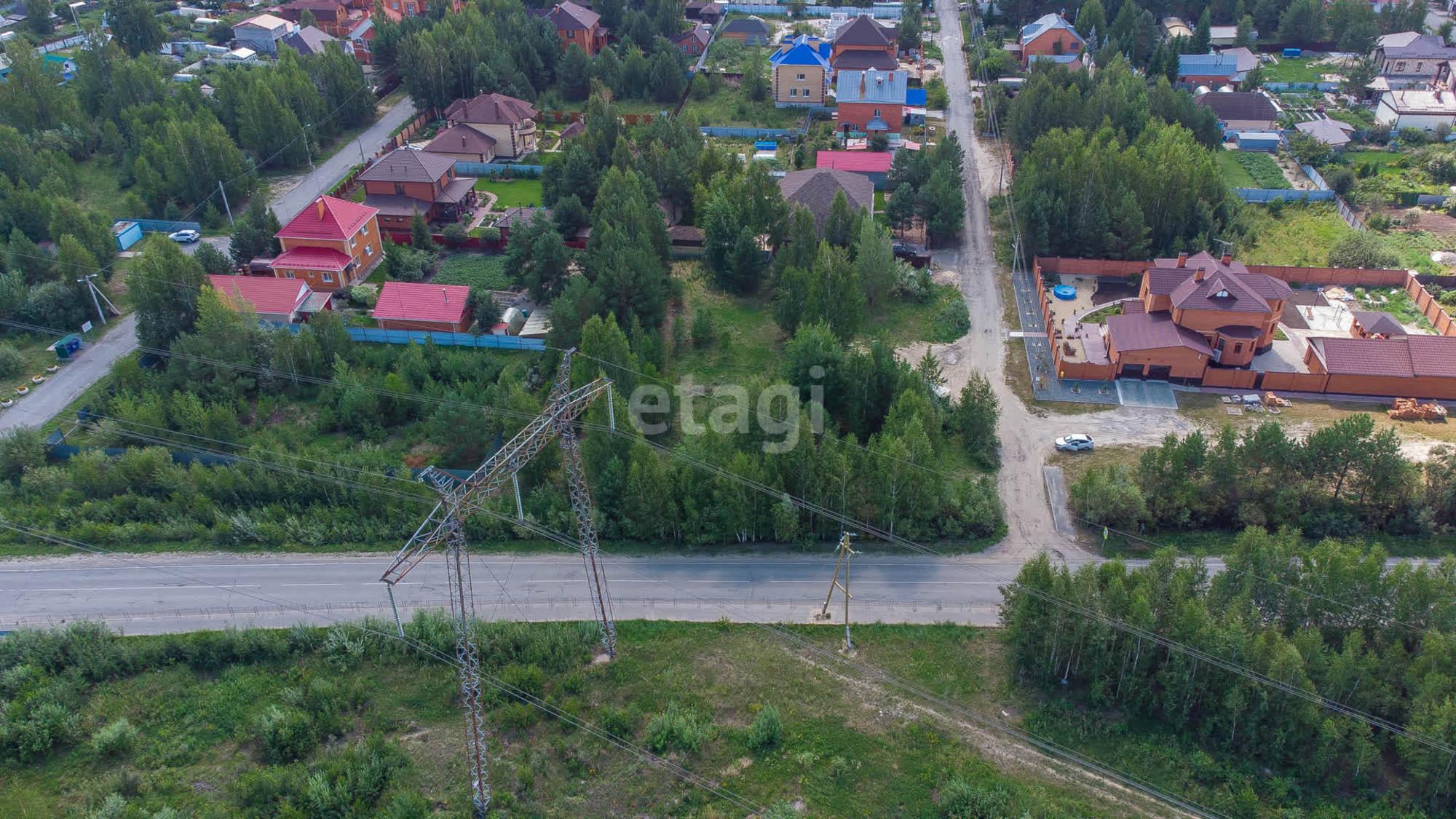 Купить землю, земельный участок за 3 990 000 рублей на Три сосны мкр.