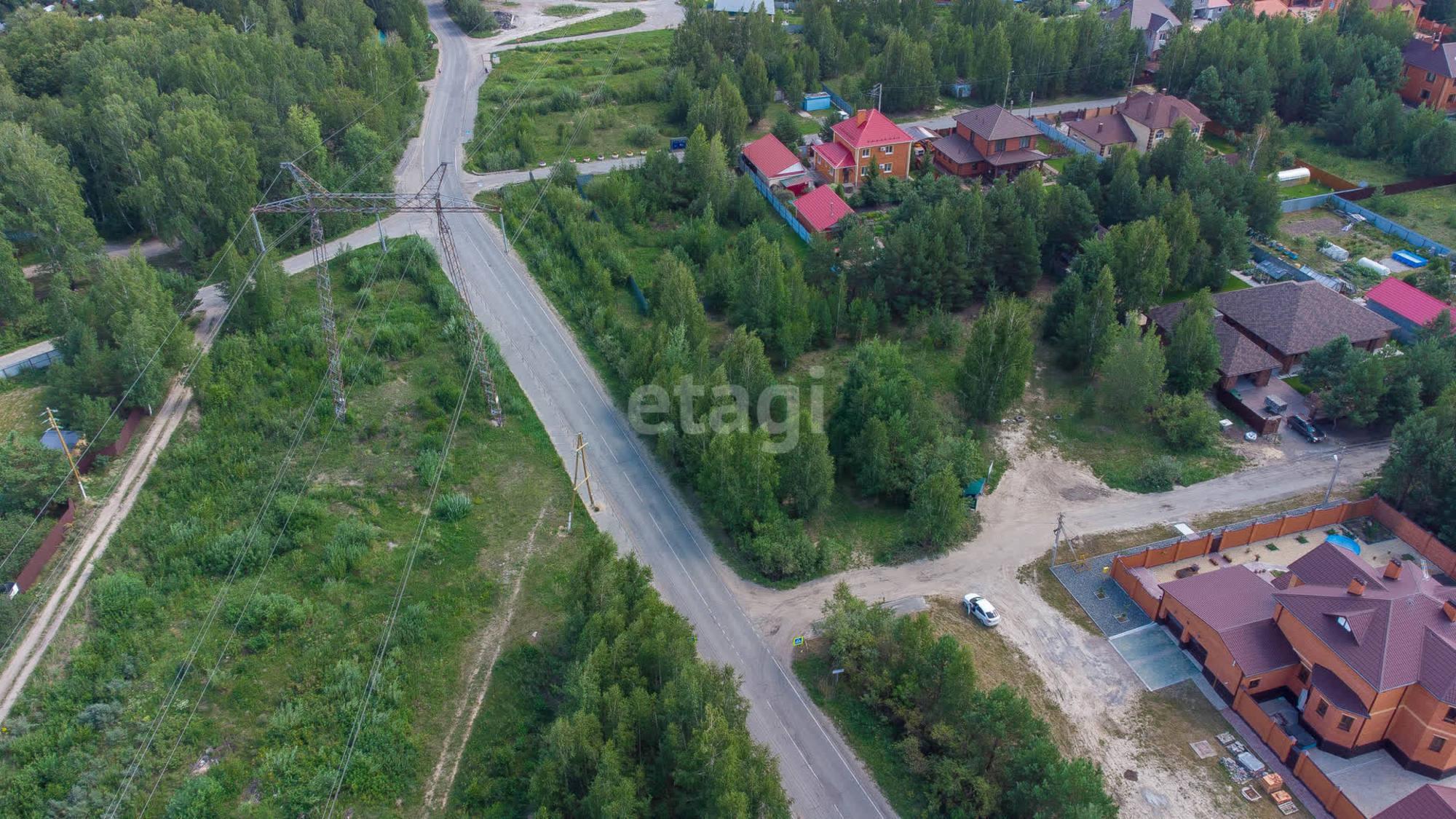 Купить землю, земельный участок за 3 990 000 рублей на Три сосны мкр.