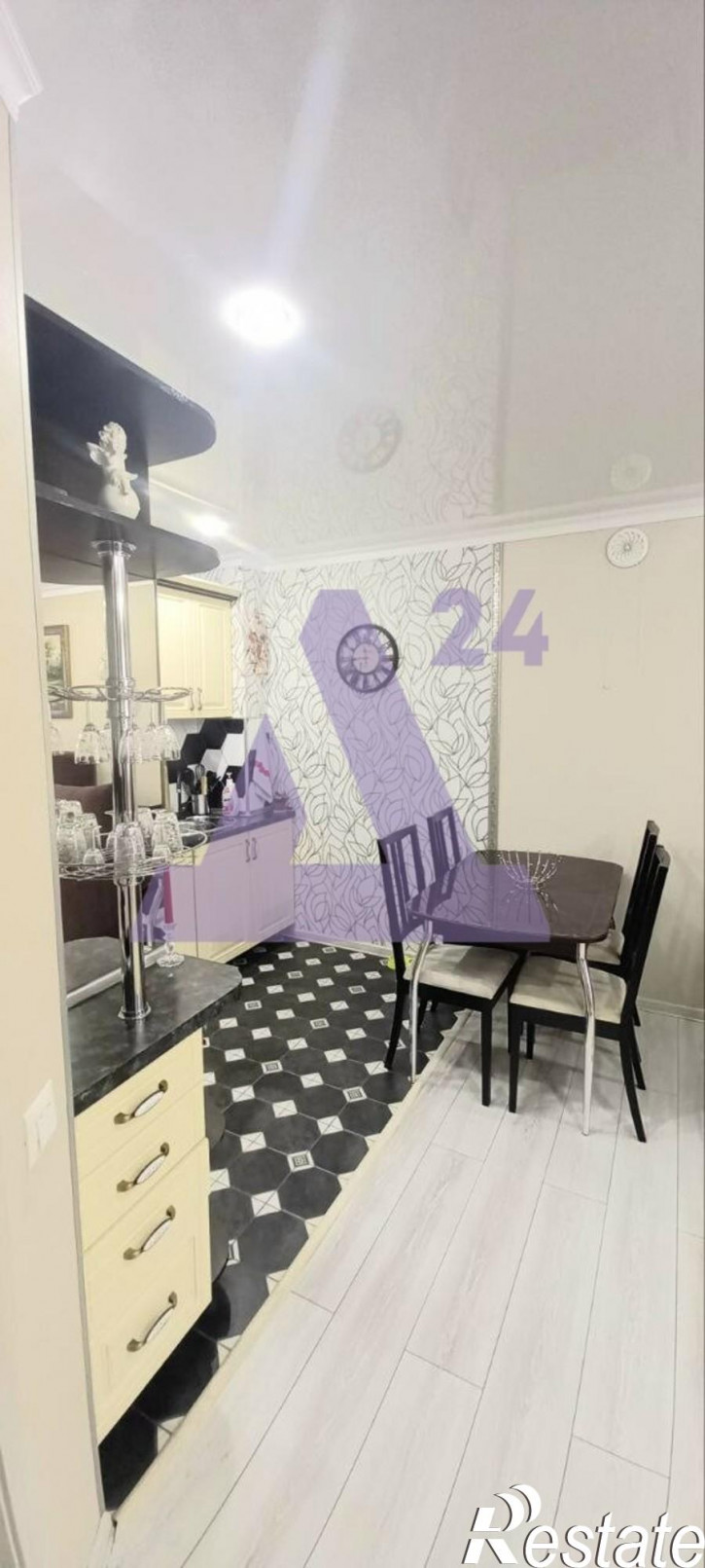 2-комн квартира улица Деповская, дом 56