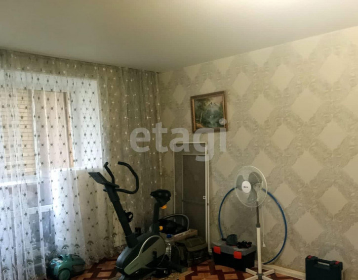 2-комн квартира Карачижская улица