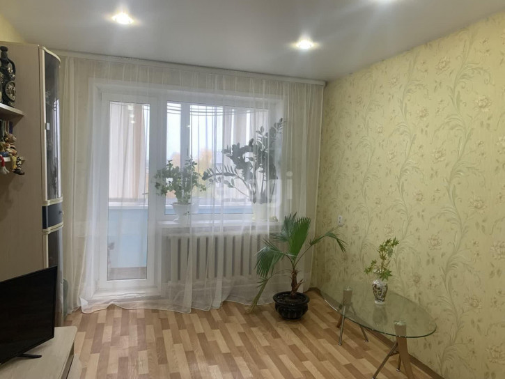 3-комн квартира улица Мальцева