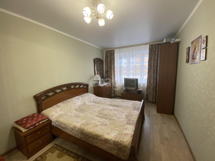 2-комн квартира улица Горняков