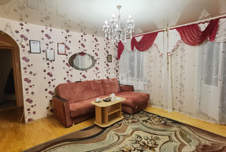 3-комн квартира улица Фокина