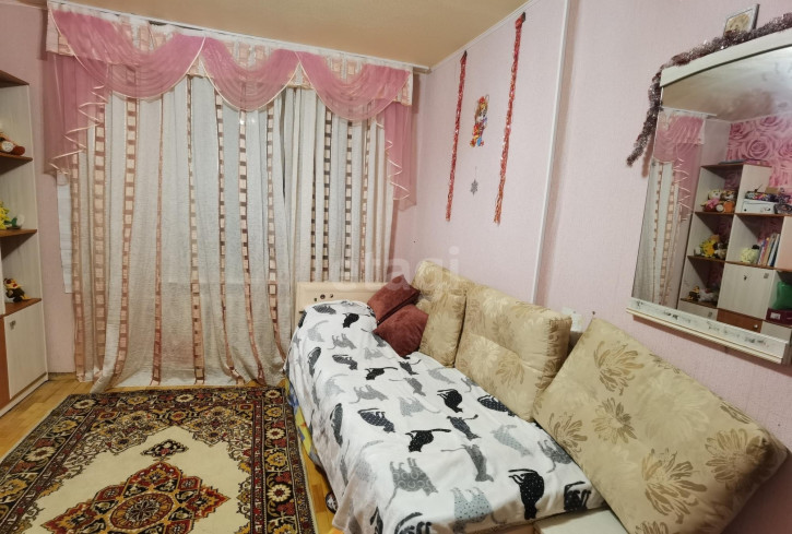 3-комн квартира улица Фокина