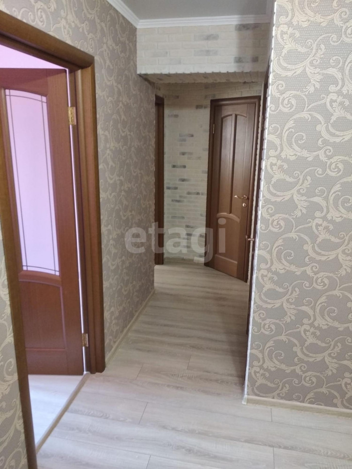2-комн квартира улица Горняков